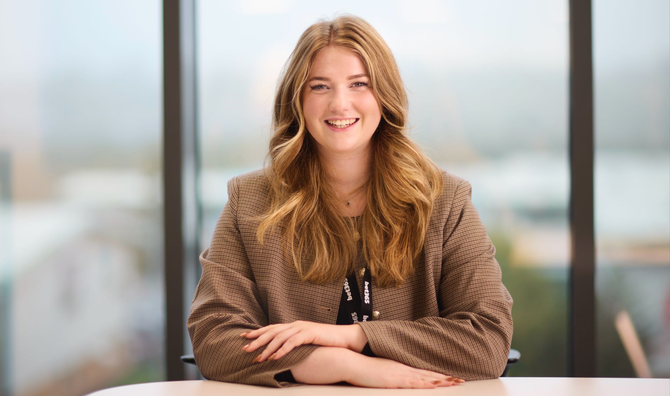 Elise testimonial hero image